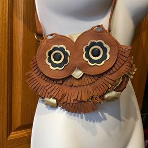 Owl clutch bag small